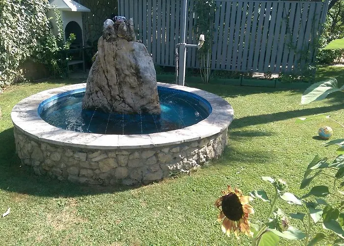 Rafomarija Penzion 2*